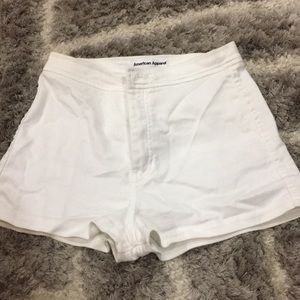 American Apparel Easy jean shorts